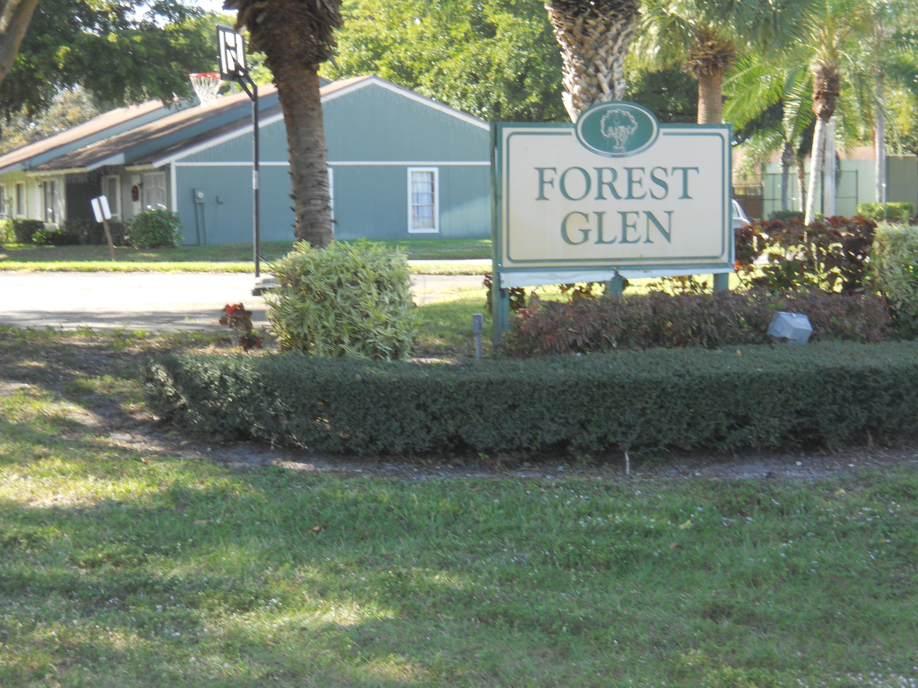 FOREST GLEN - Residential