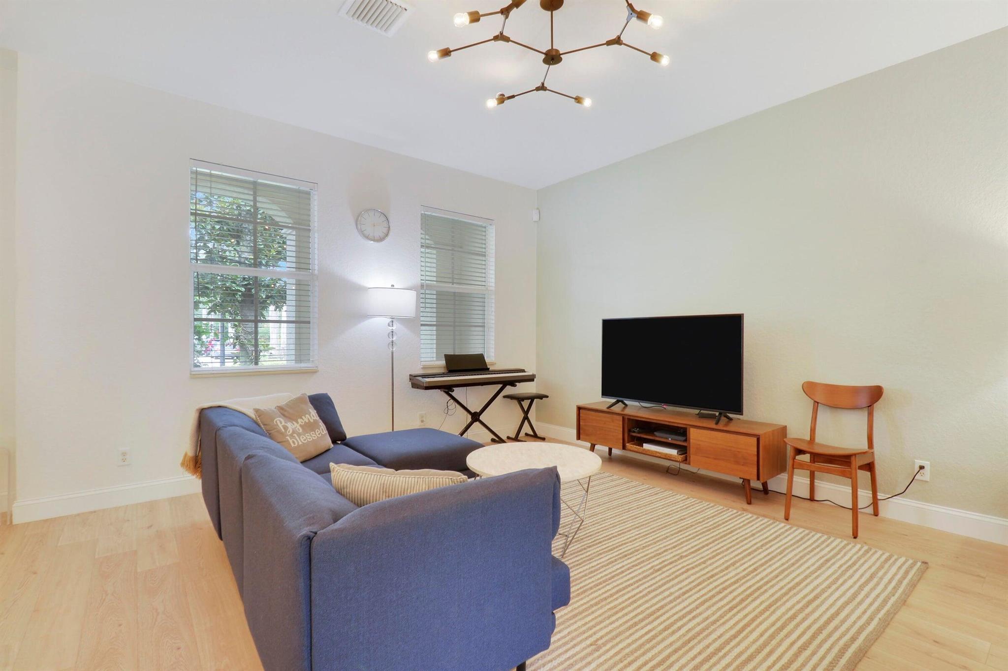 151 Mulligan Place