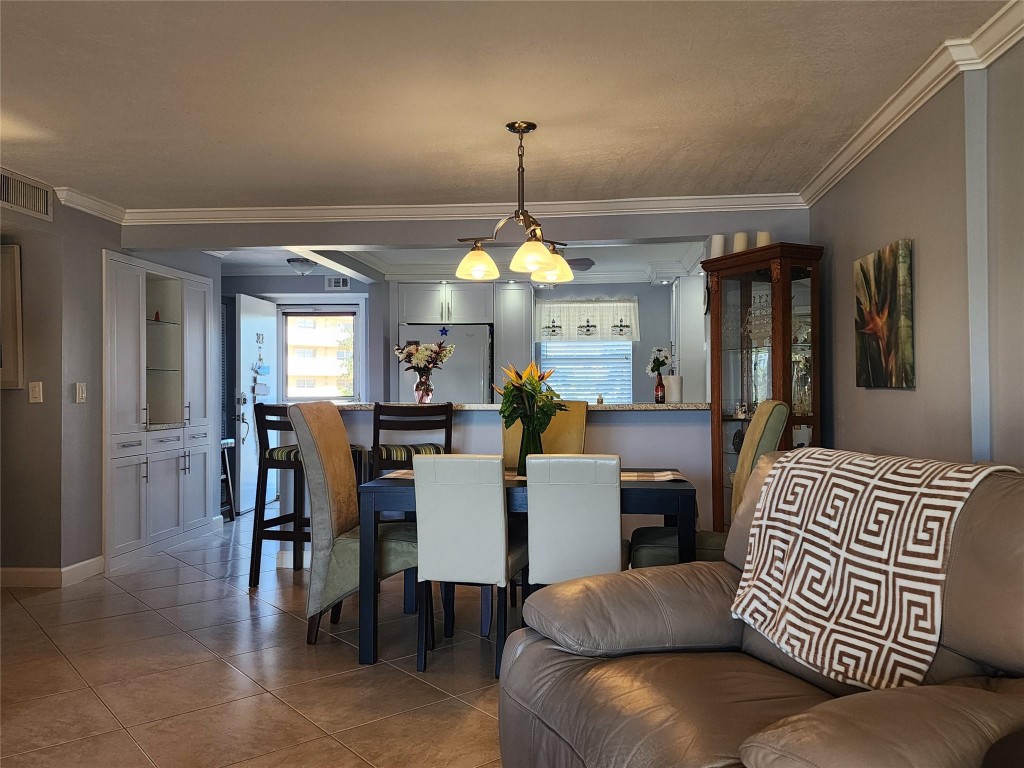 321 SE 3rd Street 302