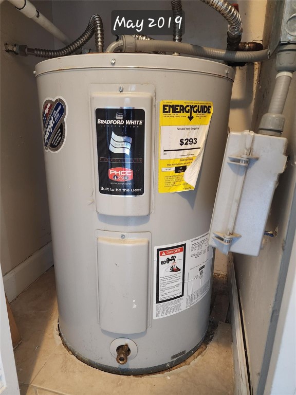 Meadowbrook Lakes View - Residential