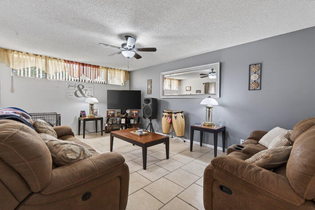 SOMERSET - Residential