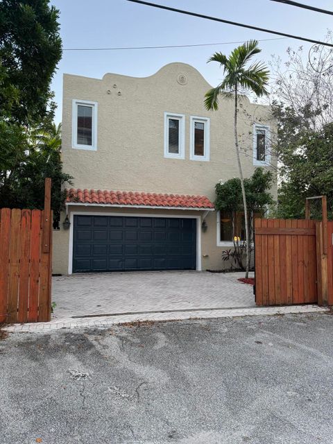 A home in Fort Lauderdale