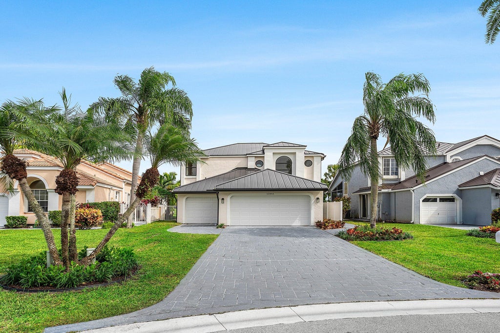 Photo of 12866 TOUCHSTONE Place, Palm Beach Gardens, FL 33418 (MLS # B26093953)