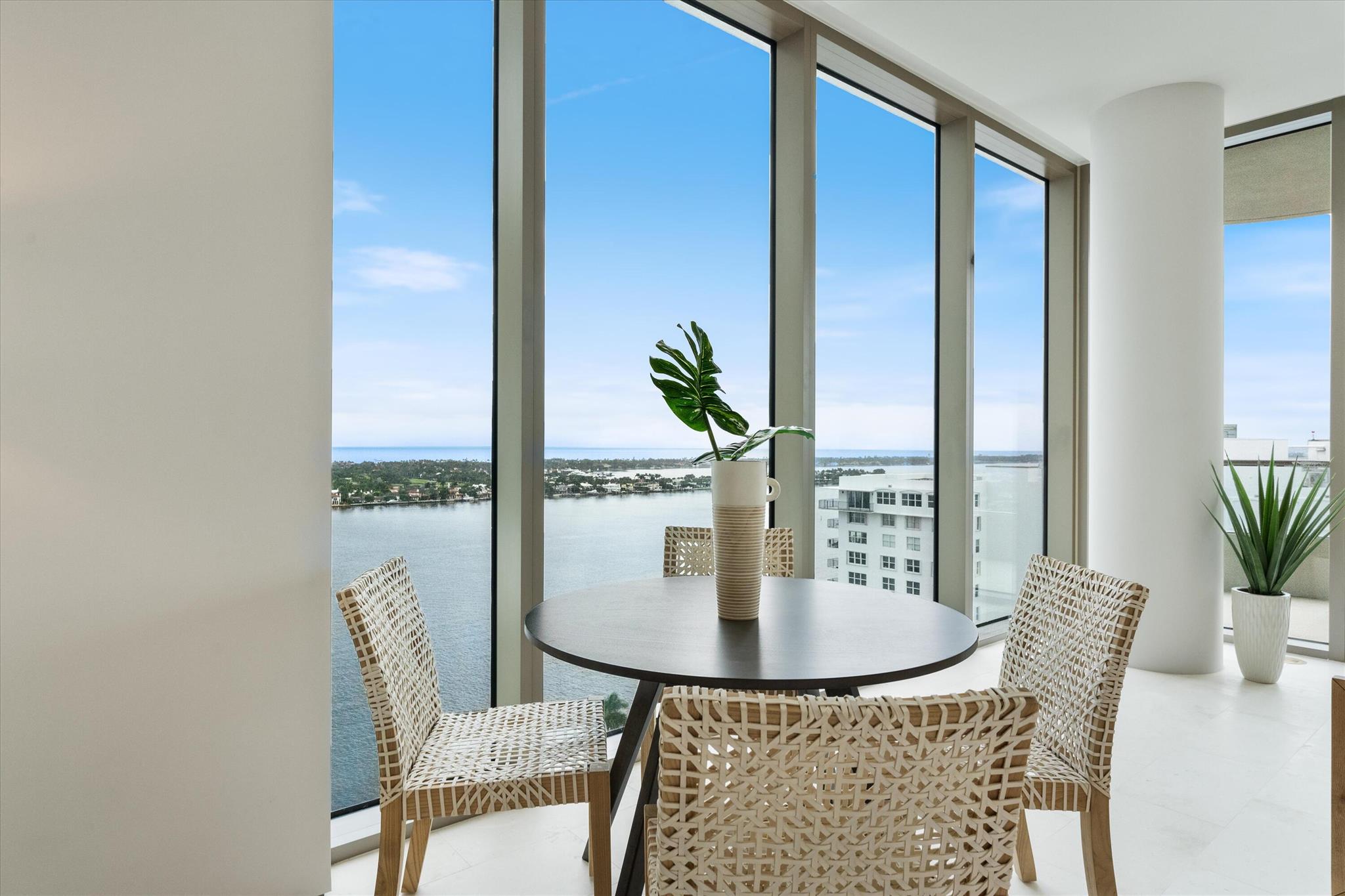 La Clara - Residential