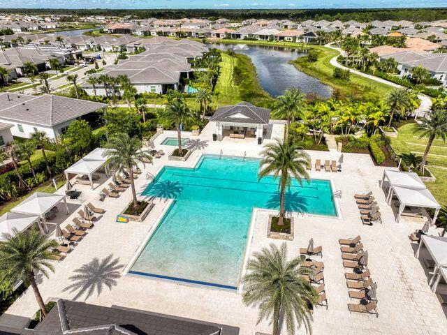 Regency at Avenir - Residential