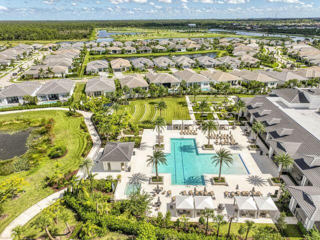 Regency at Avenir - Residential