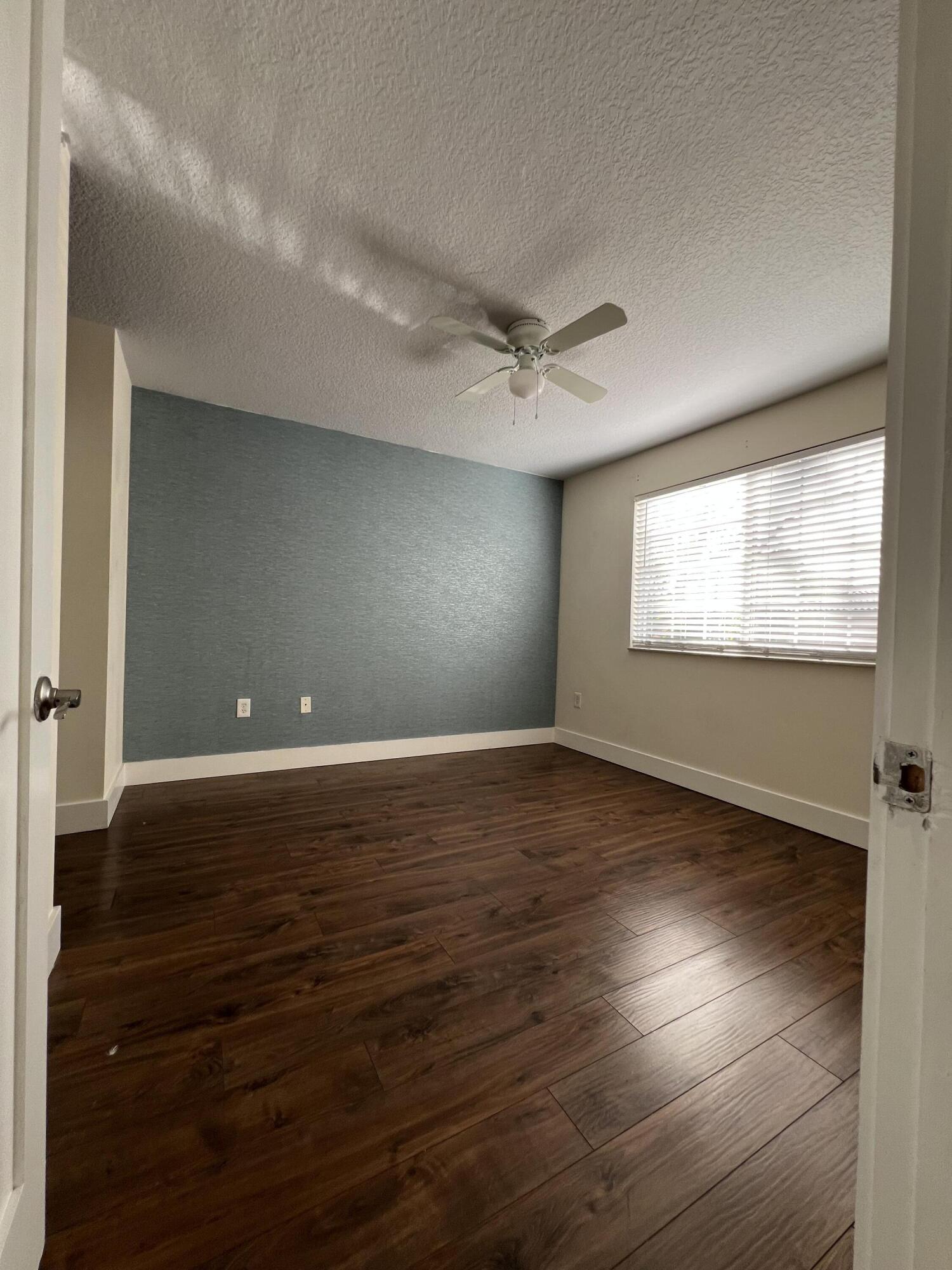 GRAND ISLES CONDO - Residential