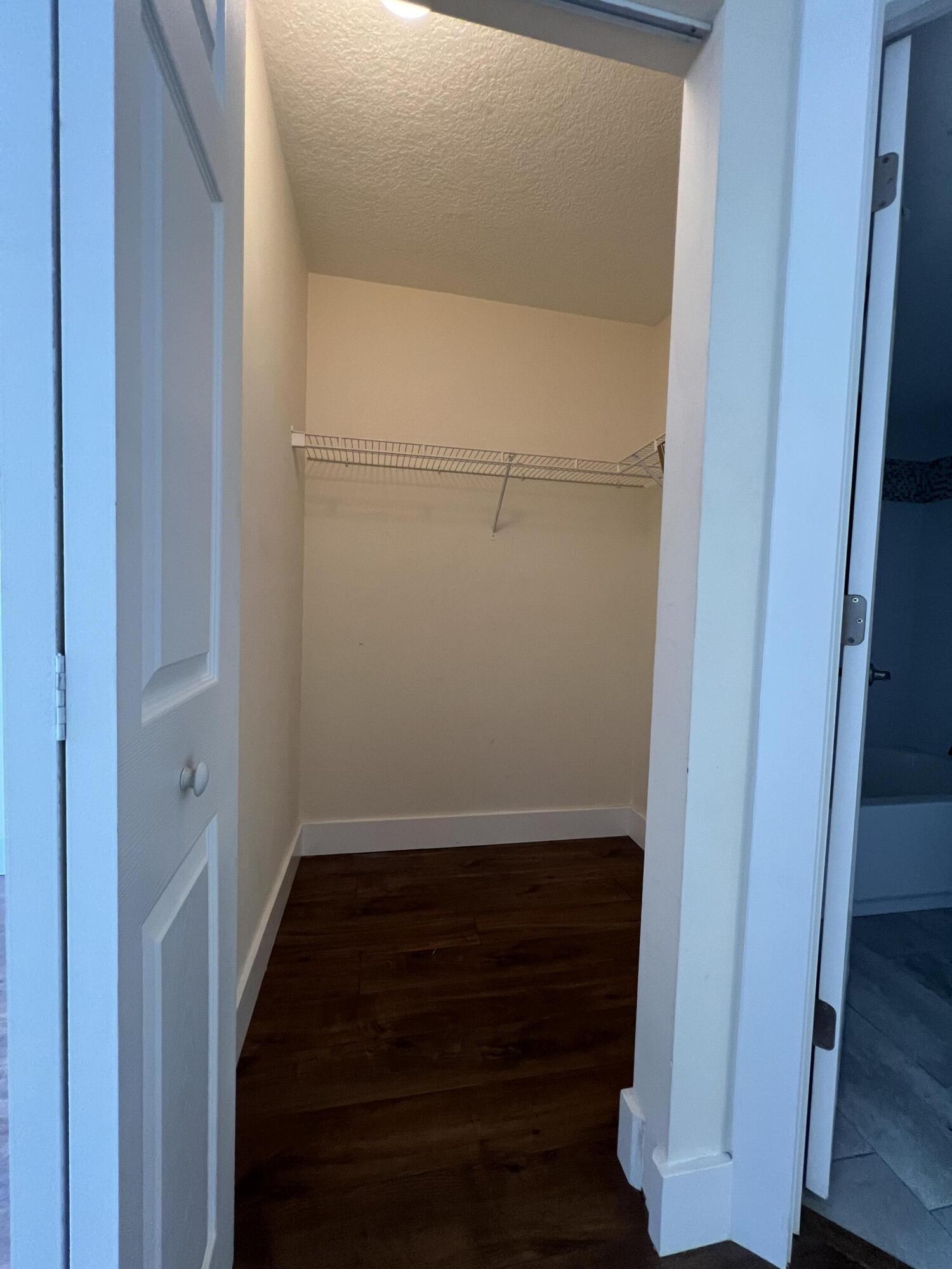 GRAND ISLES CONDO - Residential