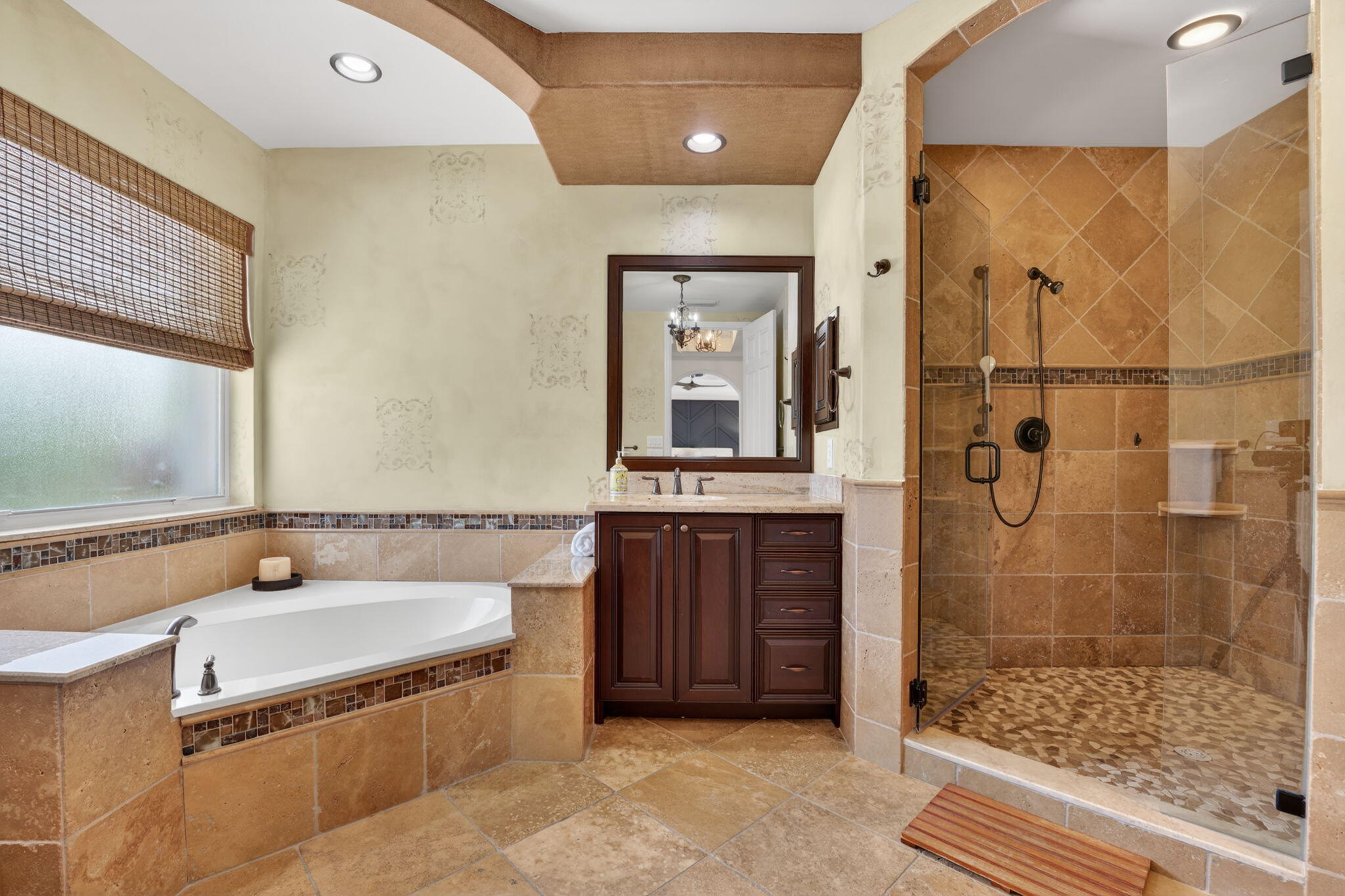 WYNDHAM LAKES WEST - Residential