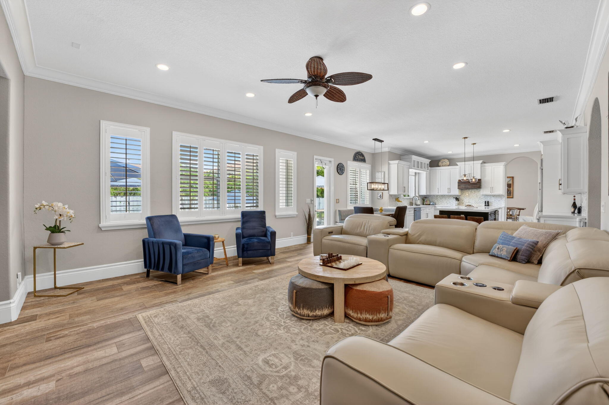 WYNDHAM LAKES WEST - Residential