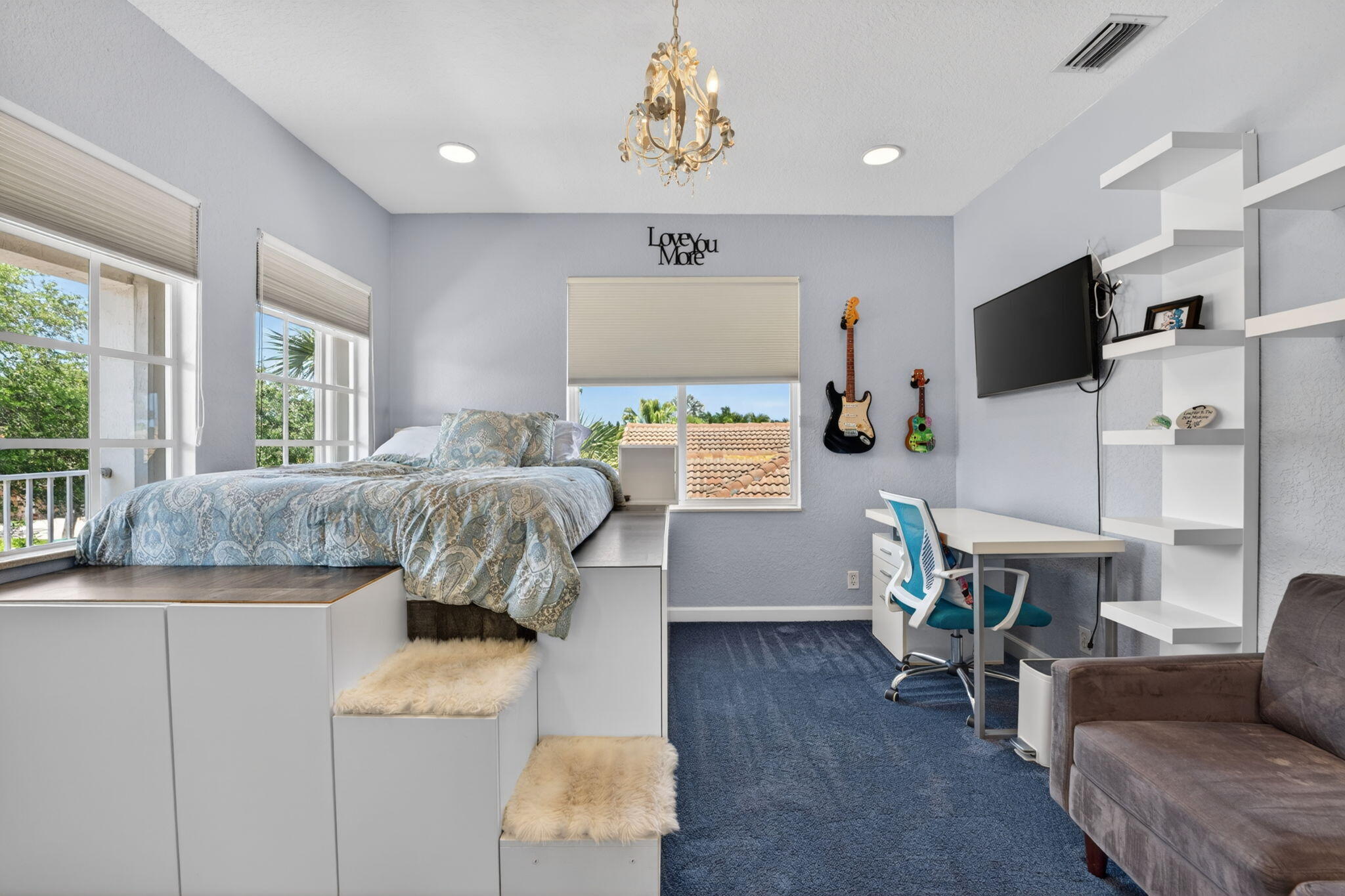 WYNDHAM LAKES WEST - Residential