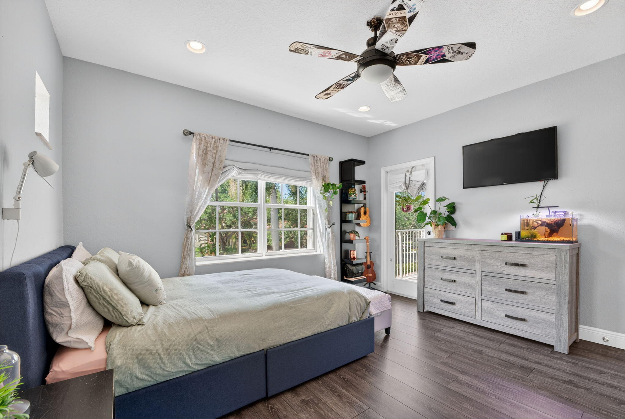 WYNDHAM LAKES WEST - Residential