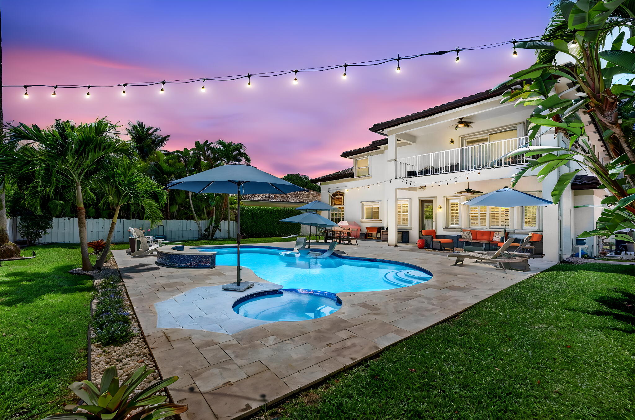 WYNDHAM LAKES WEST - Residential