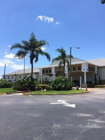 CENTURY VILLAGE / NORWICH - Residential Lease