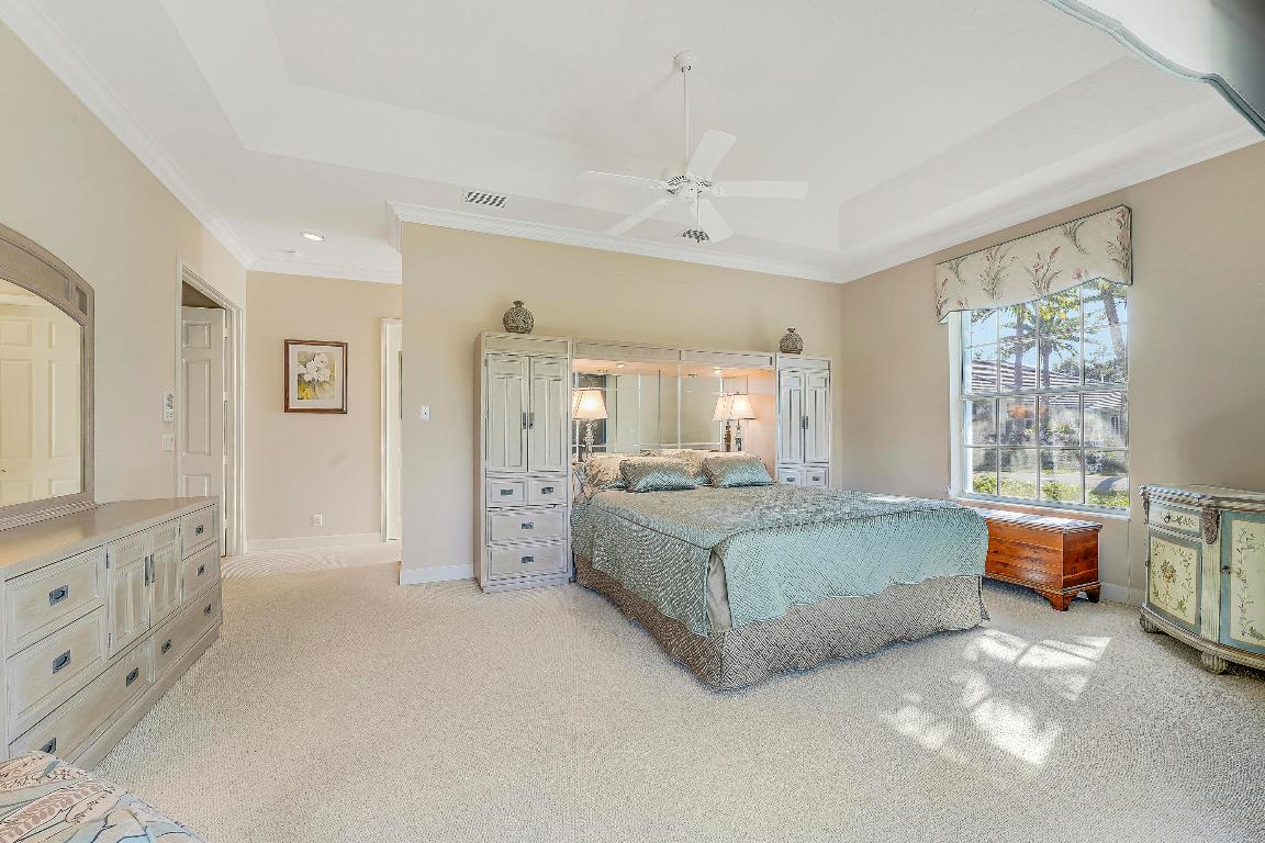 HOBE SOUND GOLF C;UB - Residential