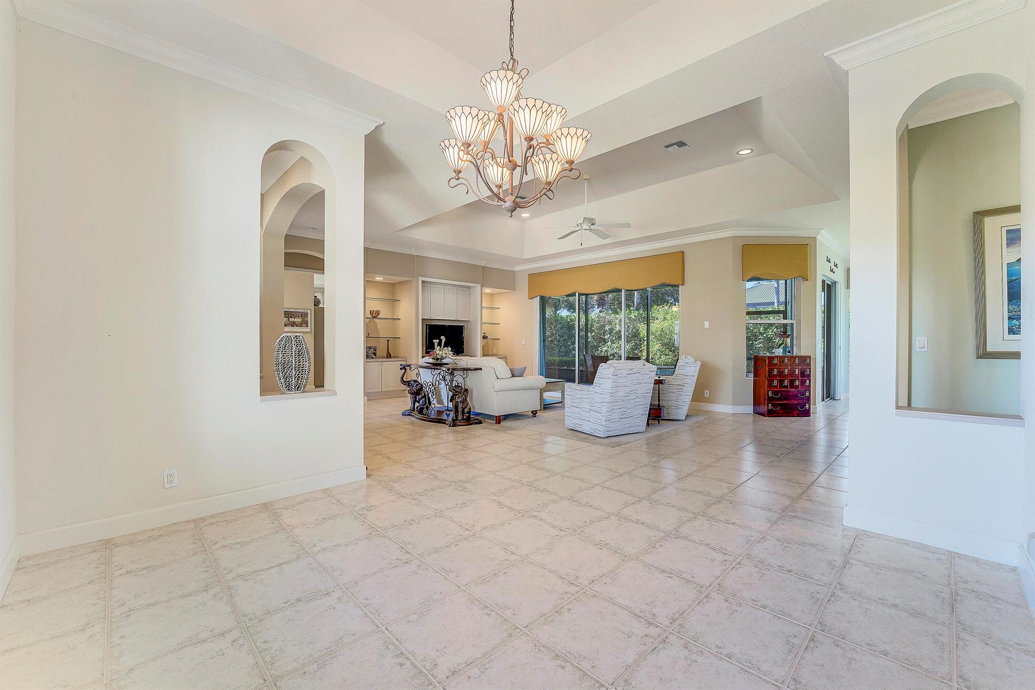 HOBE SOUND GOLF C;UB - Residential