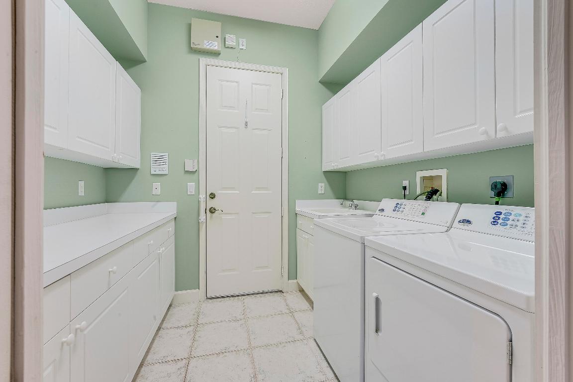 HOBE SOUND GOLF C;UB - Residential