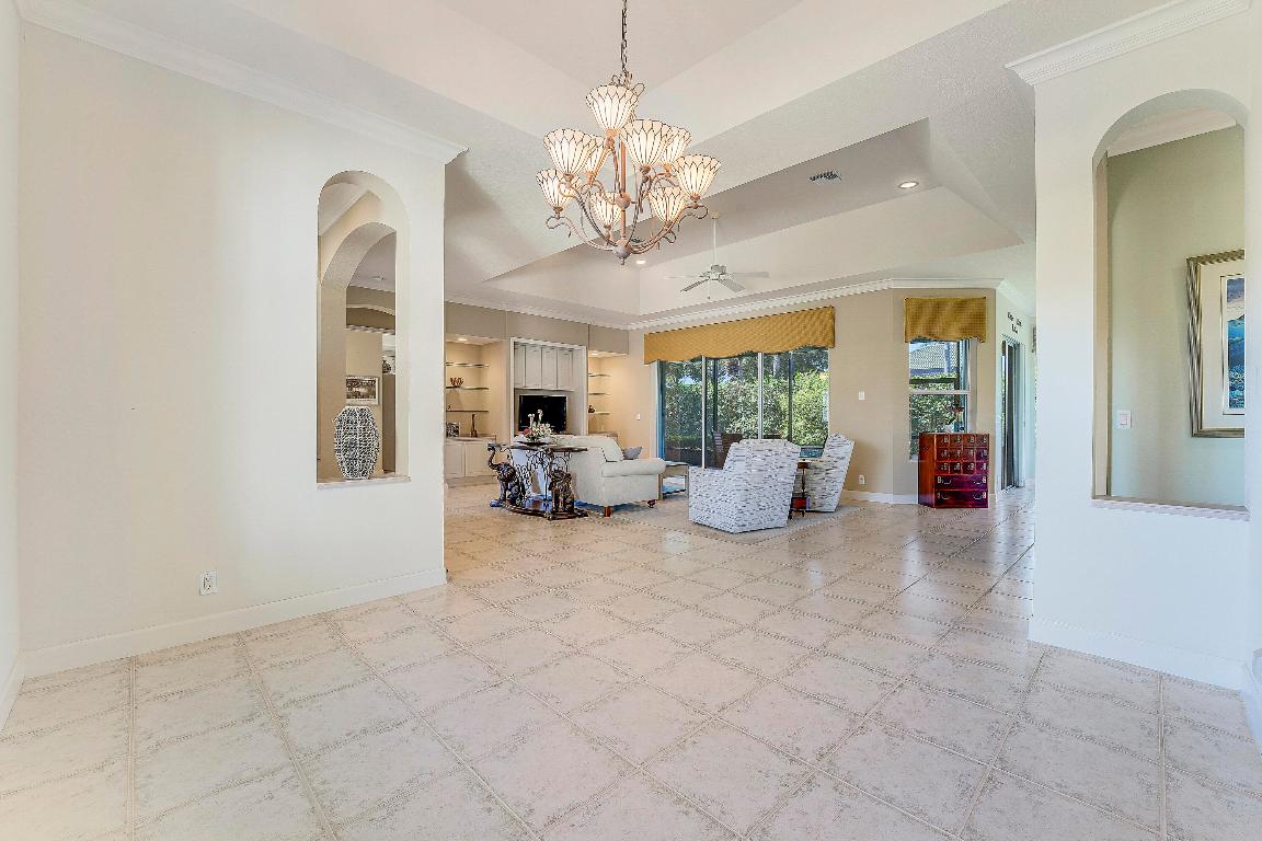 HOBE SOUND GOLF C;UB - Residential