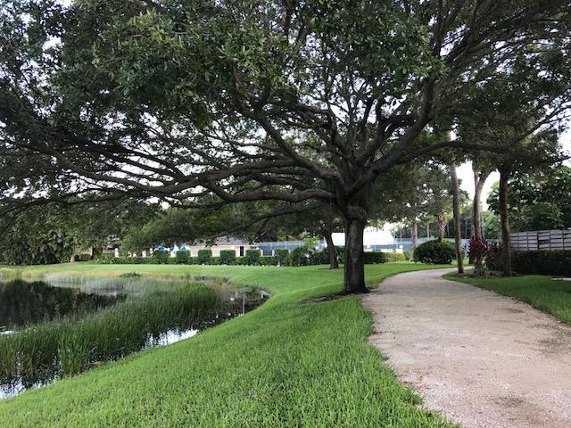 GLENWOOD TWNHS - Residential Lease