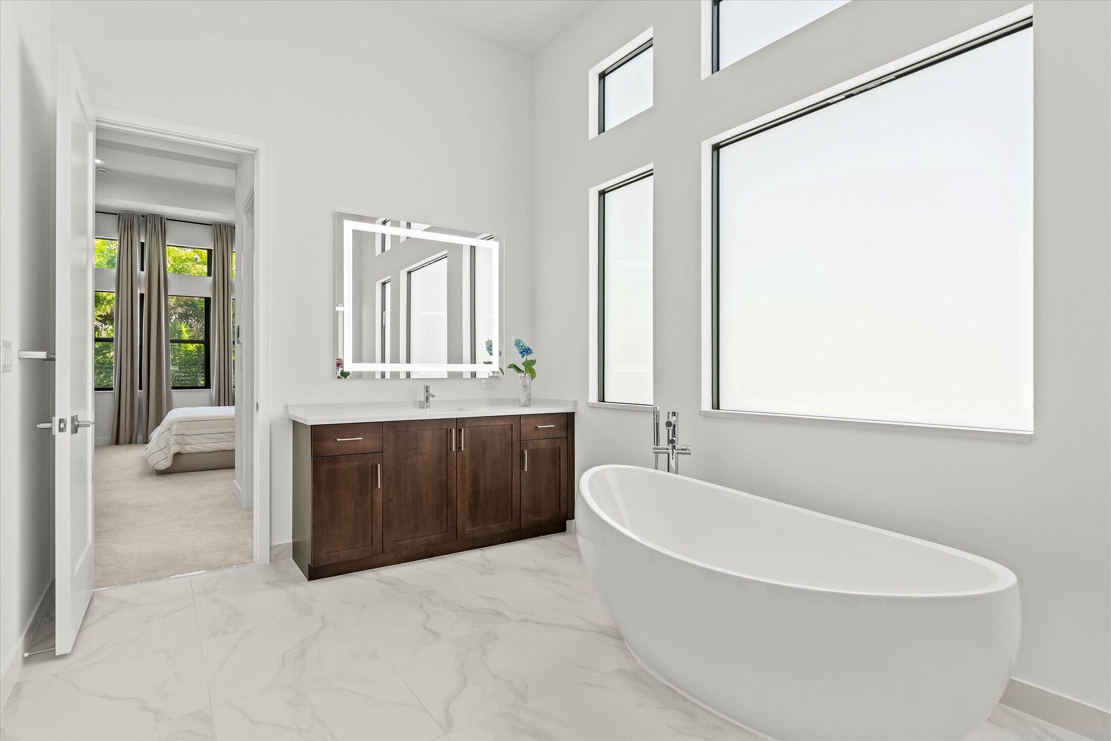 JOHNS WEST PUD/LOTUS EDGE - Residential Lease