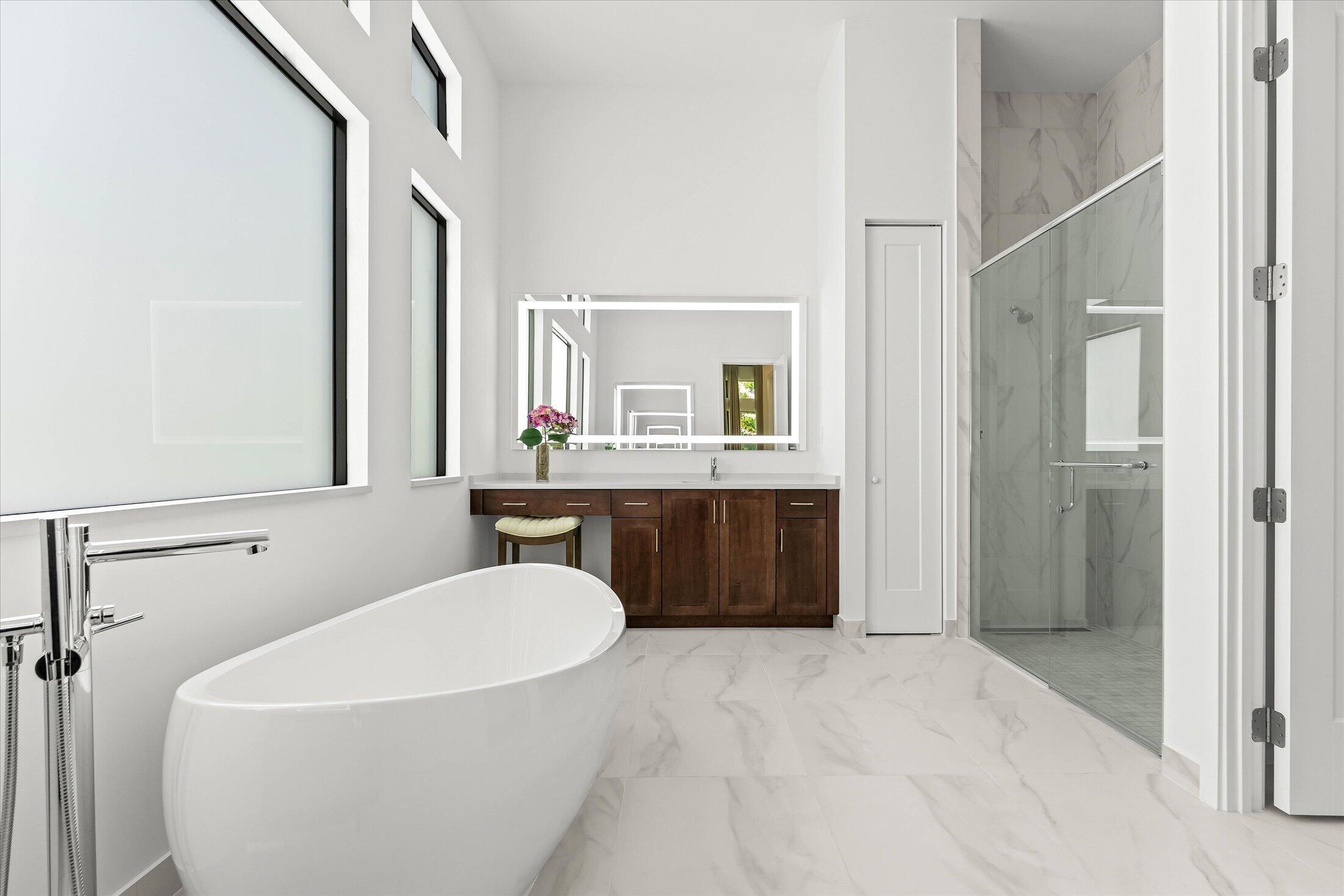 JOHNS WEST PUD/LOTUS EDGE - Residential Lease