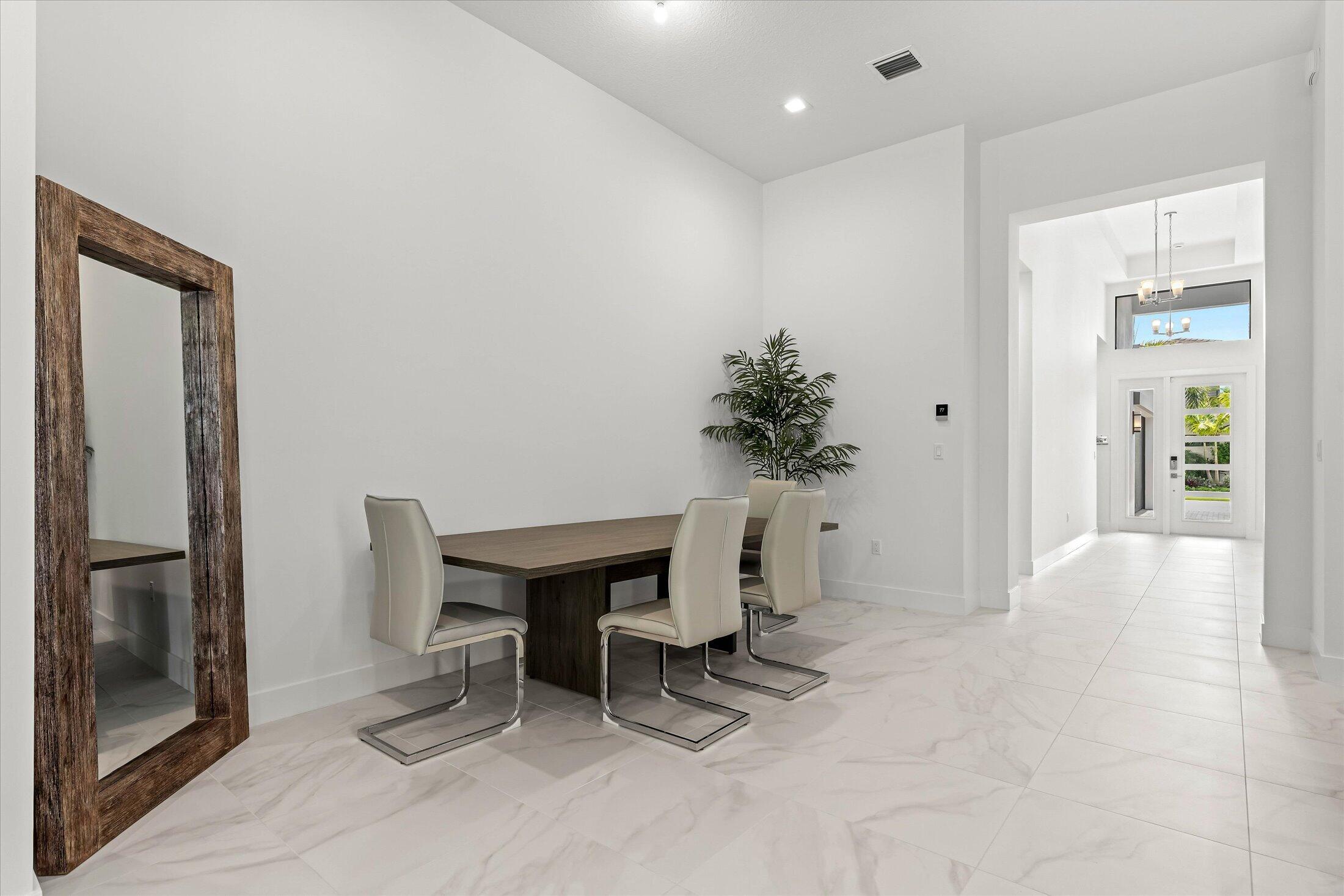 JOHNS WEST PUD/LOTUS EDGE - Residential Lease