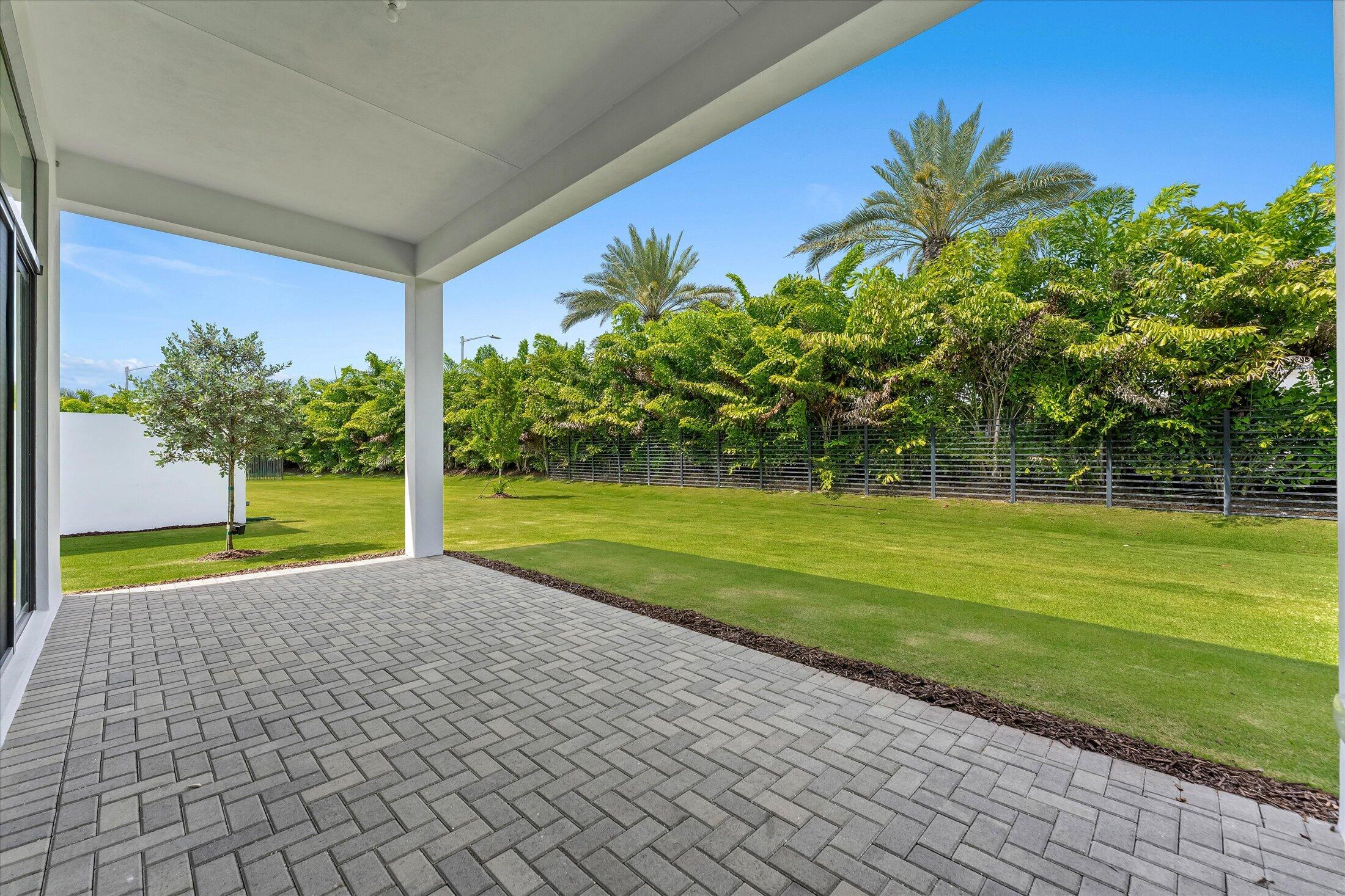 JOHNS WEST PUD/LOTUS EDGE - Residential Lease