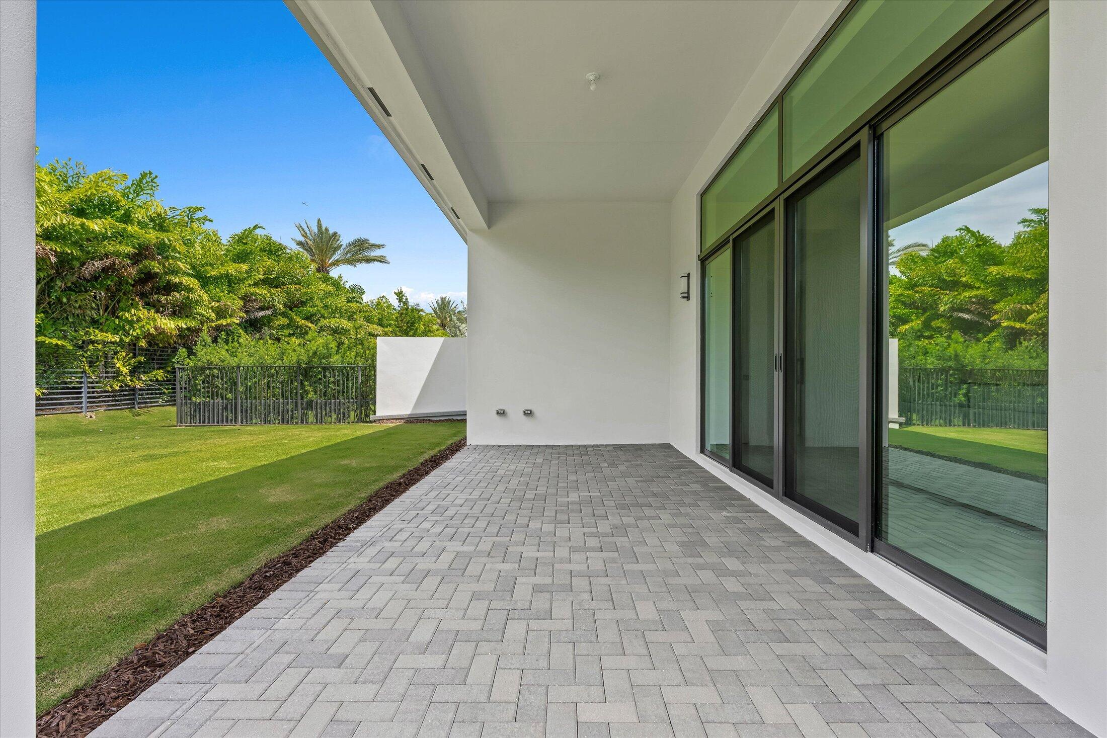 JOHNS WEST PUD/LOTUS EDGE - Residential Lease