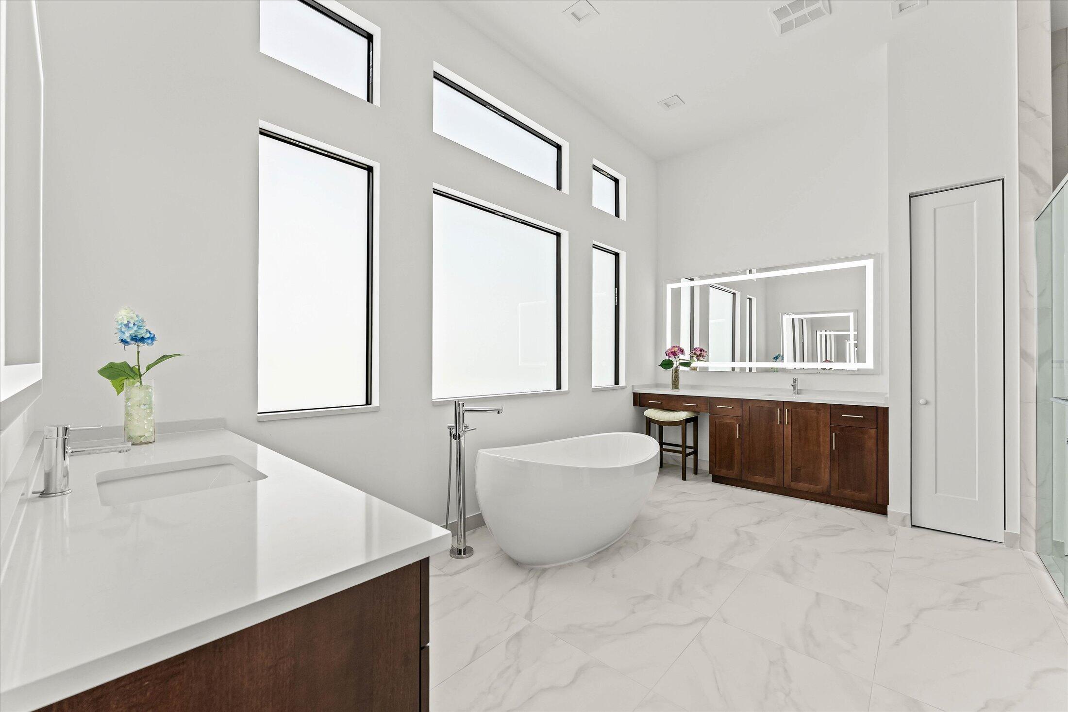 JOHNS WEST PUD/LOTUS EDGE - Residential Lease