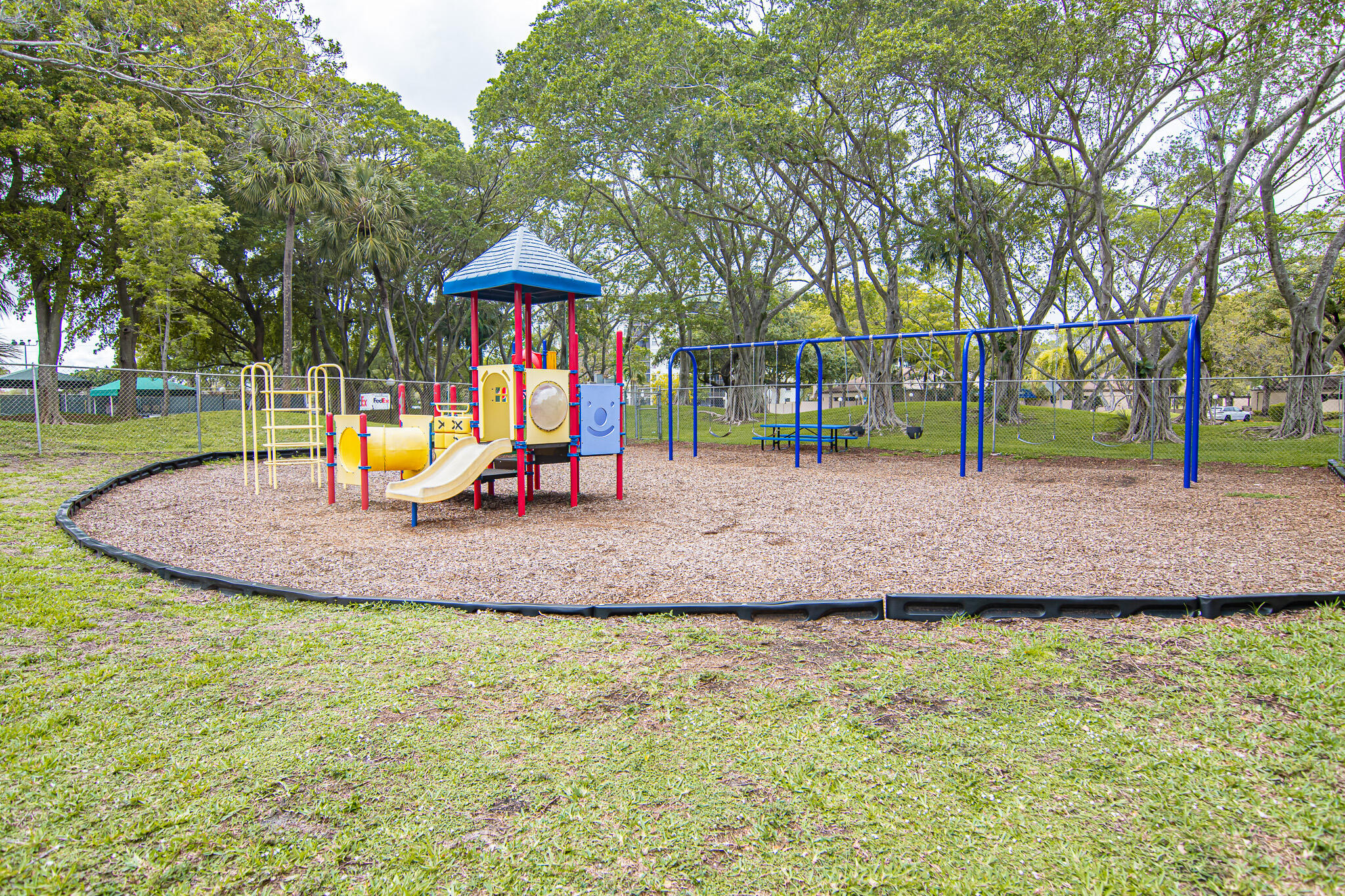 CYPRESS BEND CONDOMINIUM II - Residential