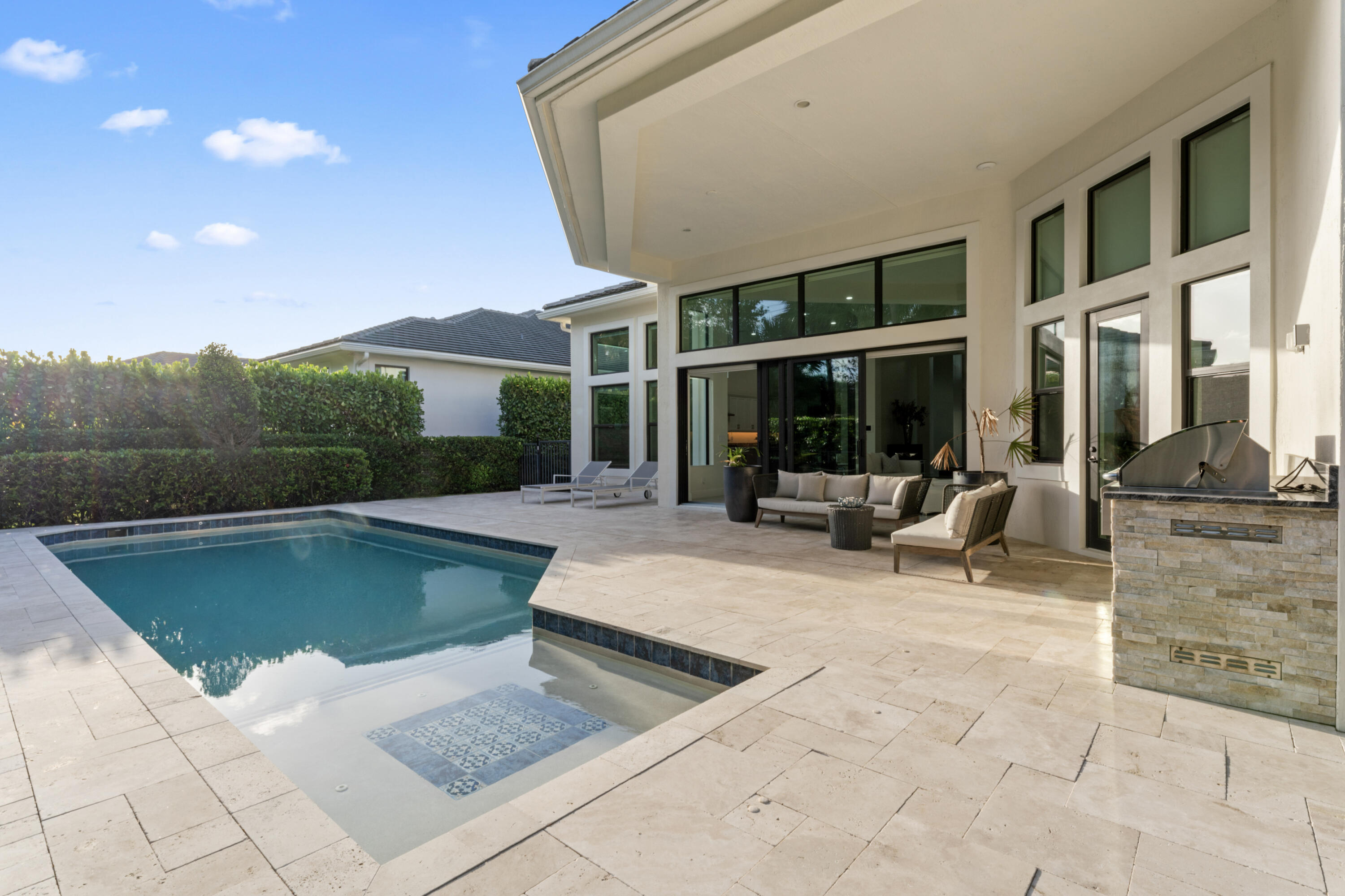 ROYAL PALM POLO PLAT - Residential