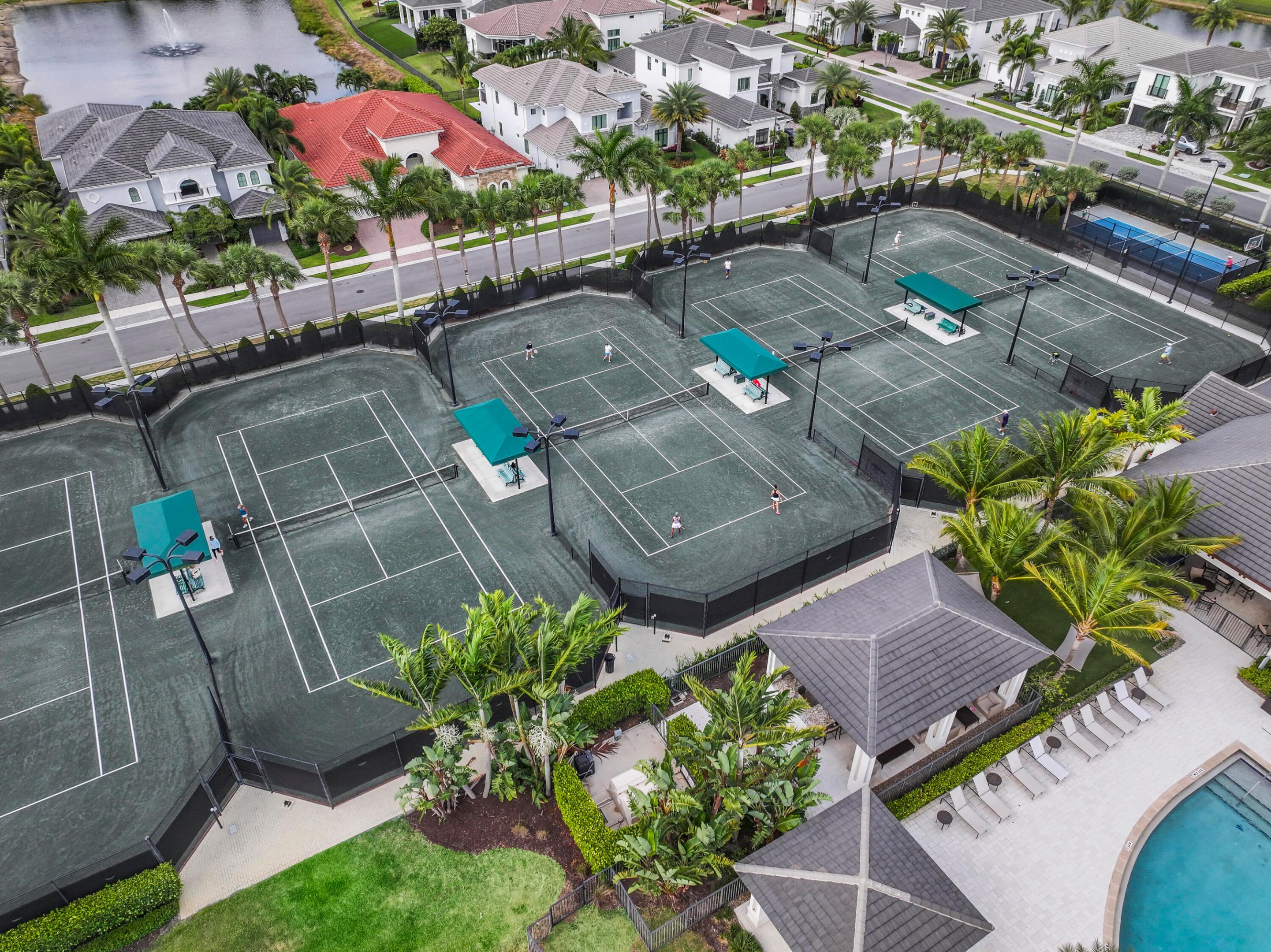 ROYAL PALM POLO PLAT - Residential