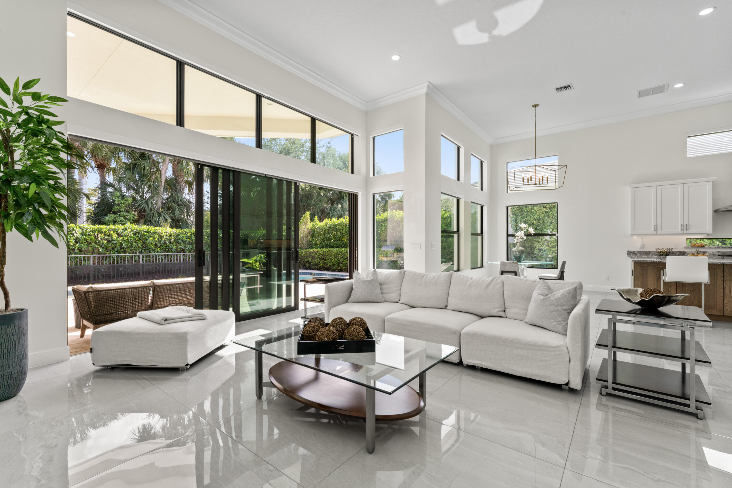 ROYAL PALM POLO PLAT - Residential