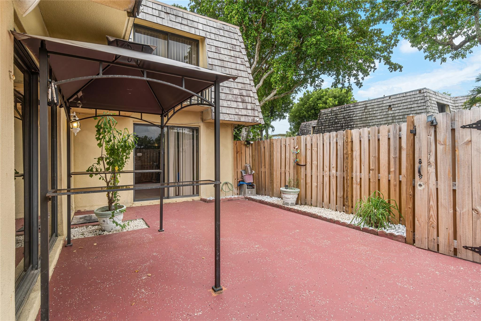 Lakewood Palm Spgs - Residential Lease