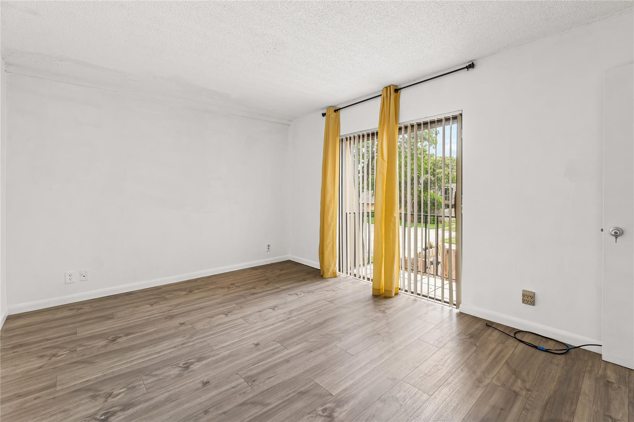 Lakewood Palm Spgs - Residential Lease