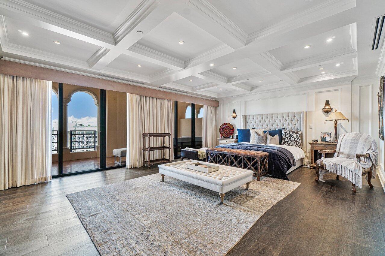 200 EAST PALMETTO PARK CONDO - Residential