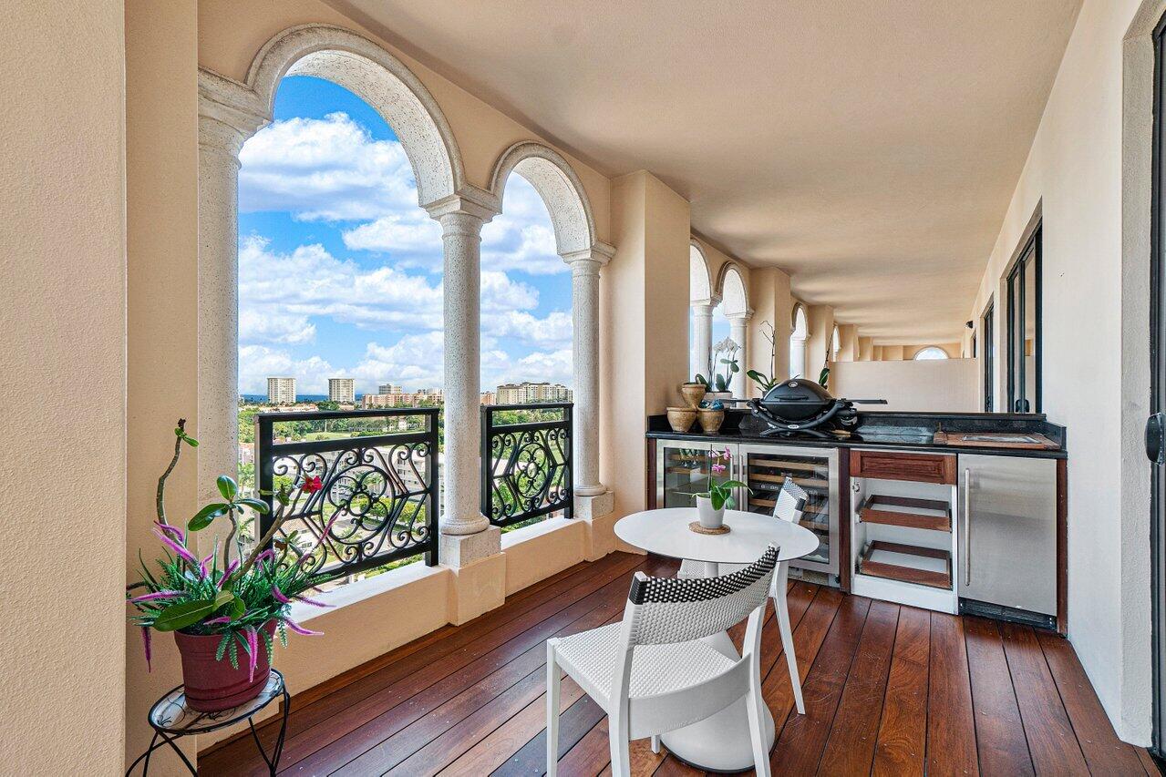 200 EAST PALMETTO PARK CONDO - Residential