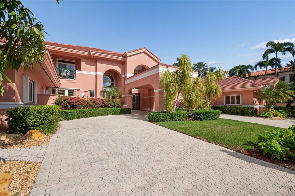 Photo of 5 Isla Bahia Drive, Fort Lauderdale, FL 33316 (MLS # F10541059)