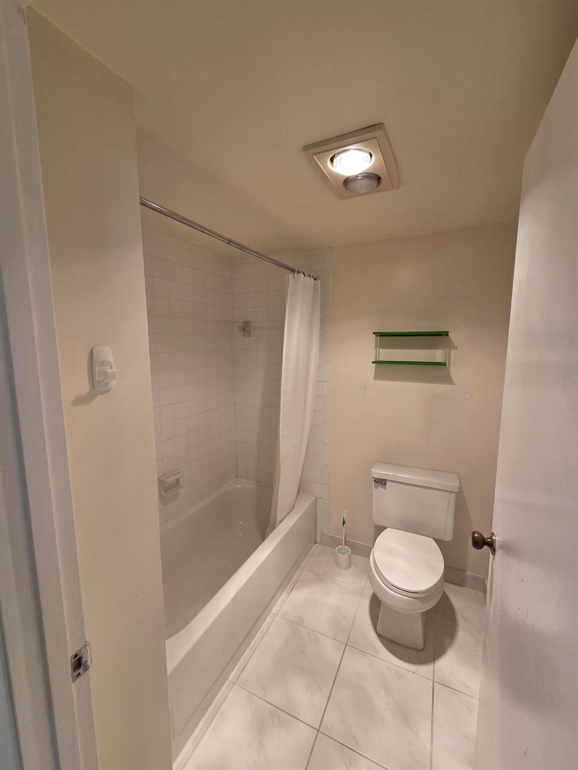 CYPRESSES OF BOCA LAGO CO - Residential Lease