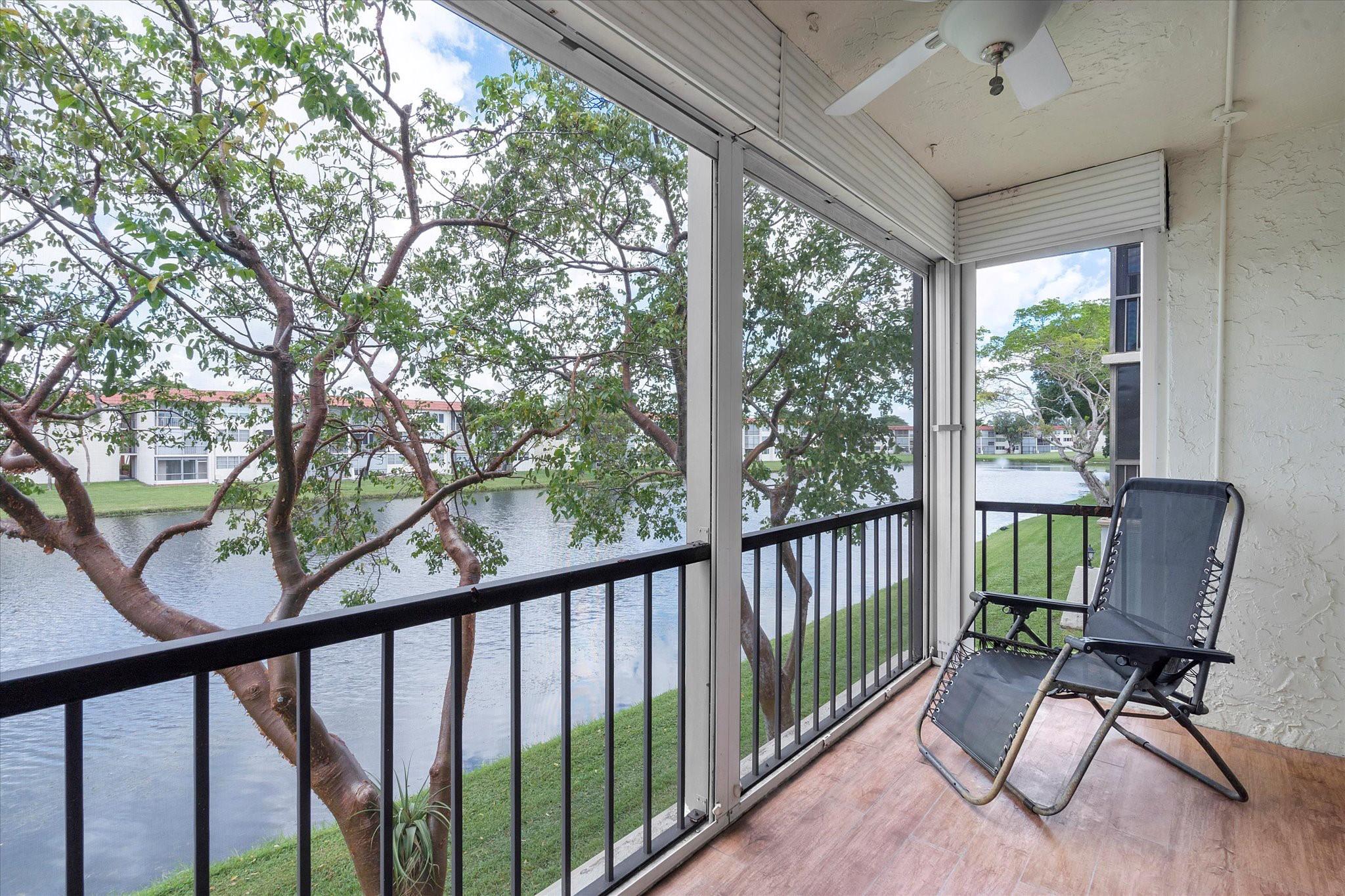 HOLLYBROOK GOLF AND TENNI - Residential