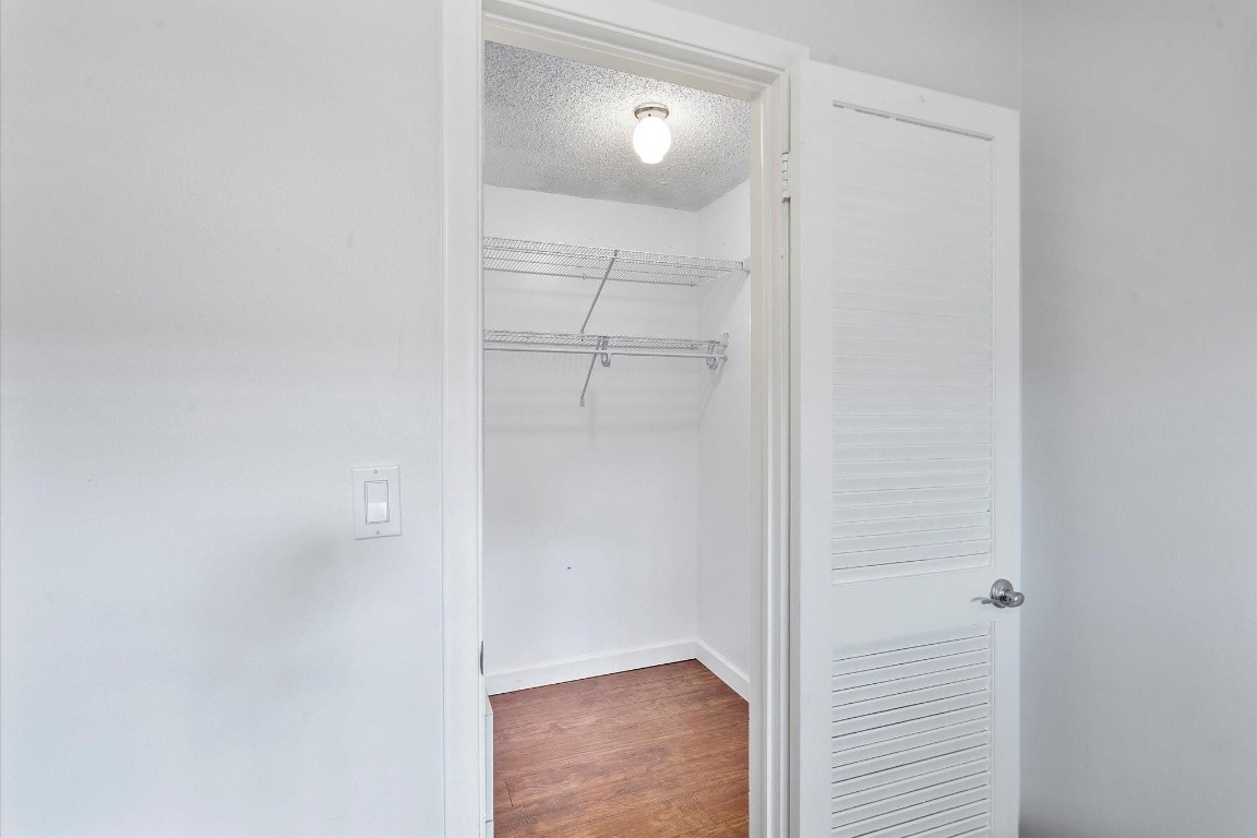 HOLLYBROOK GOLF AND TENNI - Residential