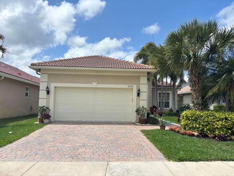 Photo of 6532 SE Broadmoor Lane, Stuart, FL 34997 (MLS # B26020980)