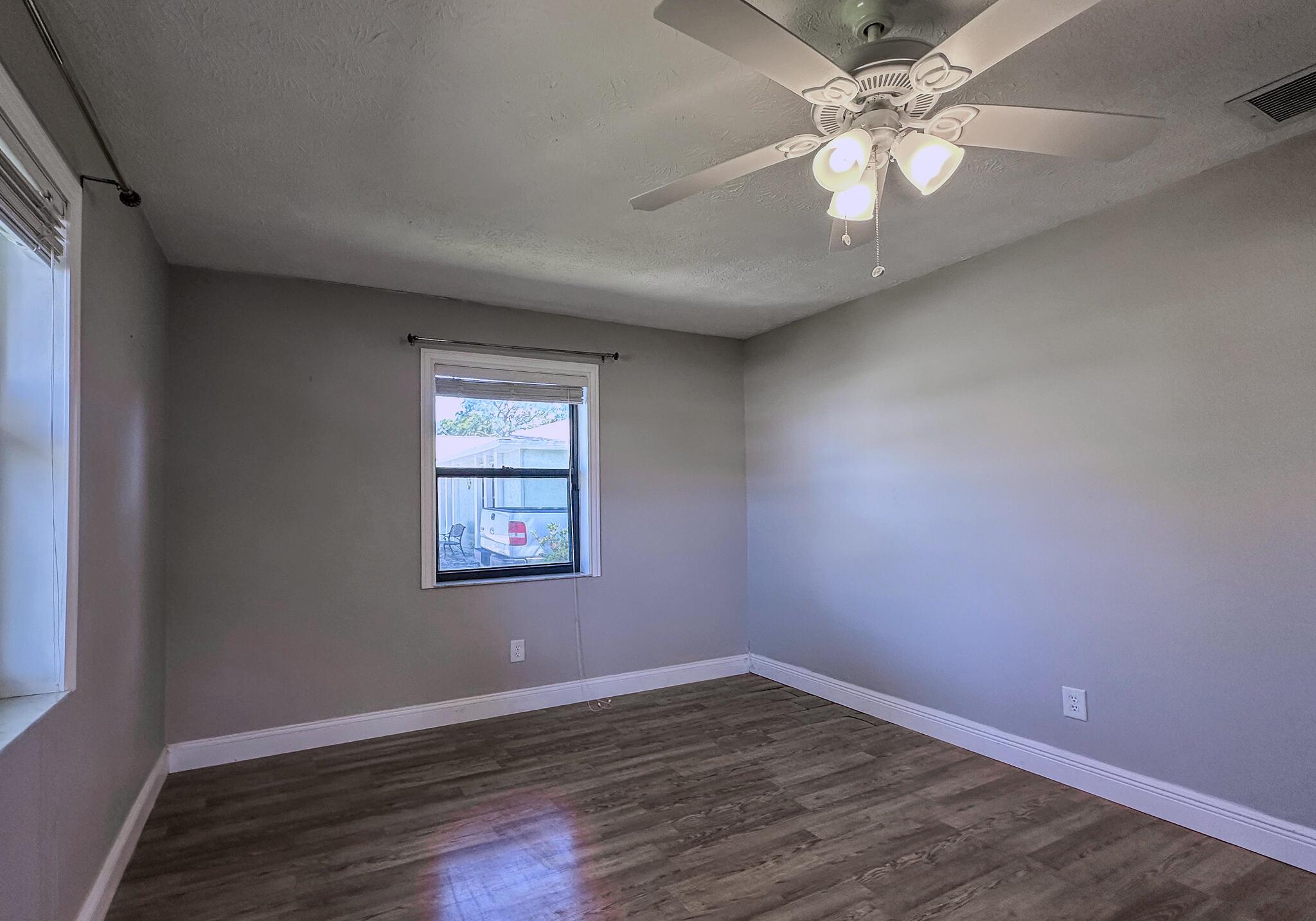 PORT ST LUCIE SECTION 40 - Residential