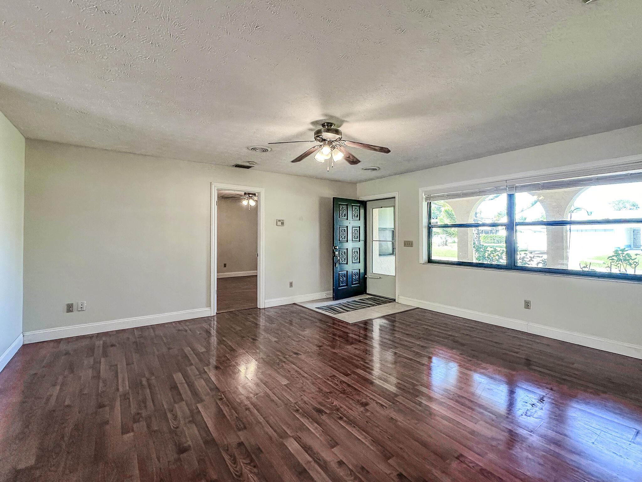 PORT ST LUCIE SECTION 40 - Residential