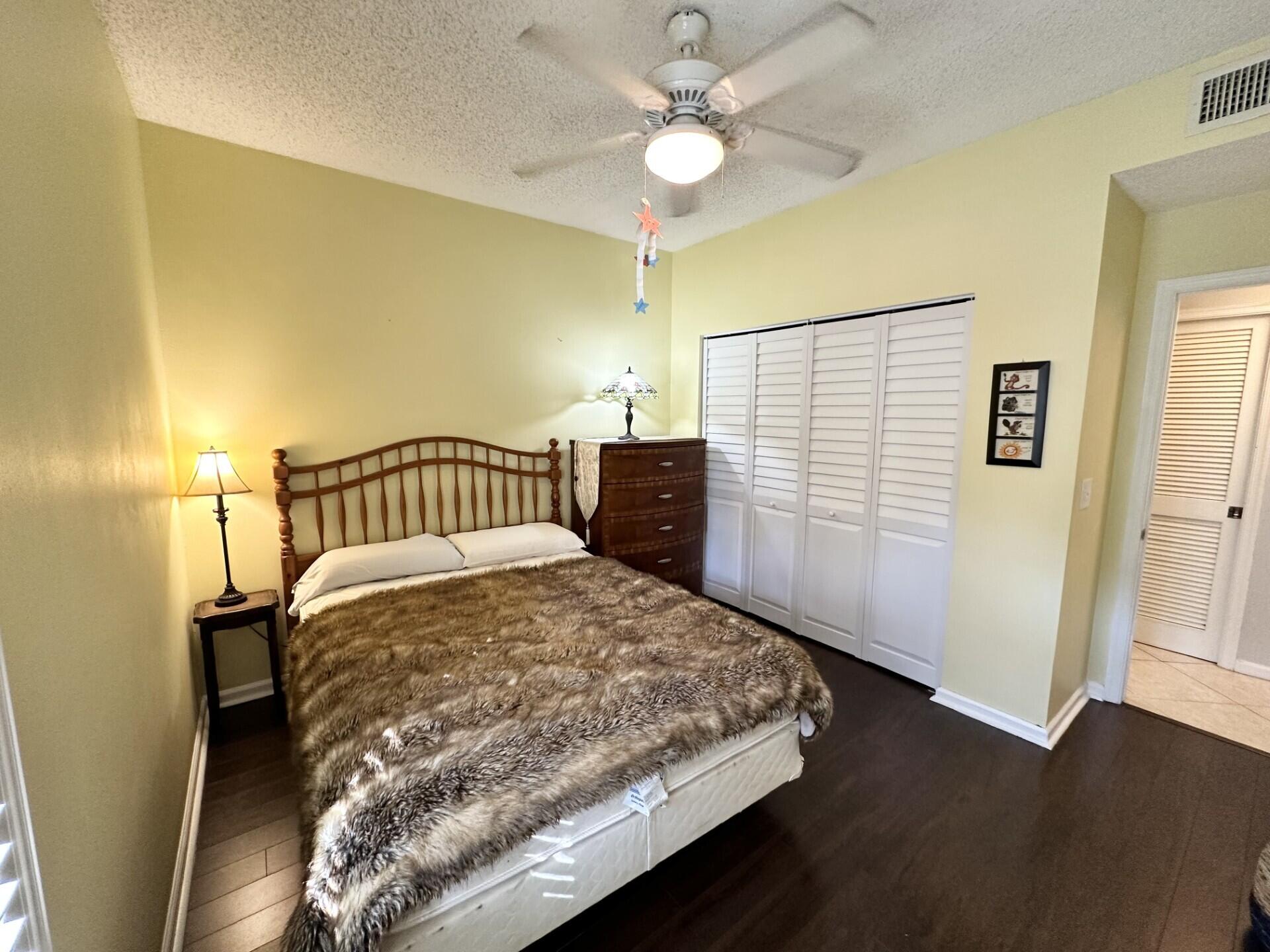 MEADOWBROOK AT PGA CONDO - Residential