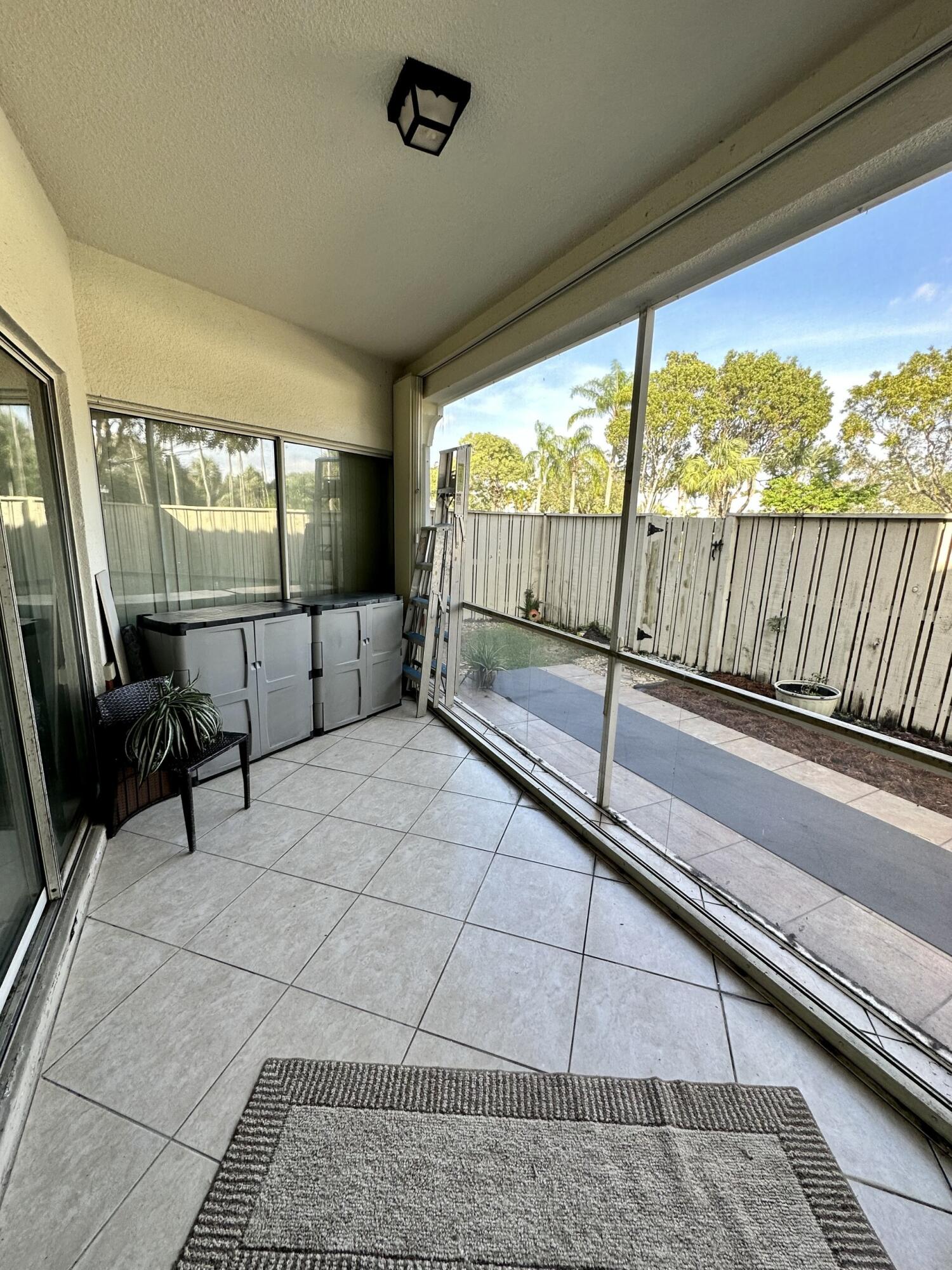 MEADOWBROOK AT PGA CONDO - Residential