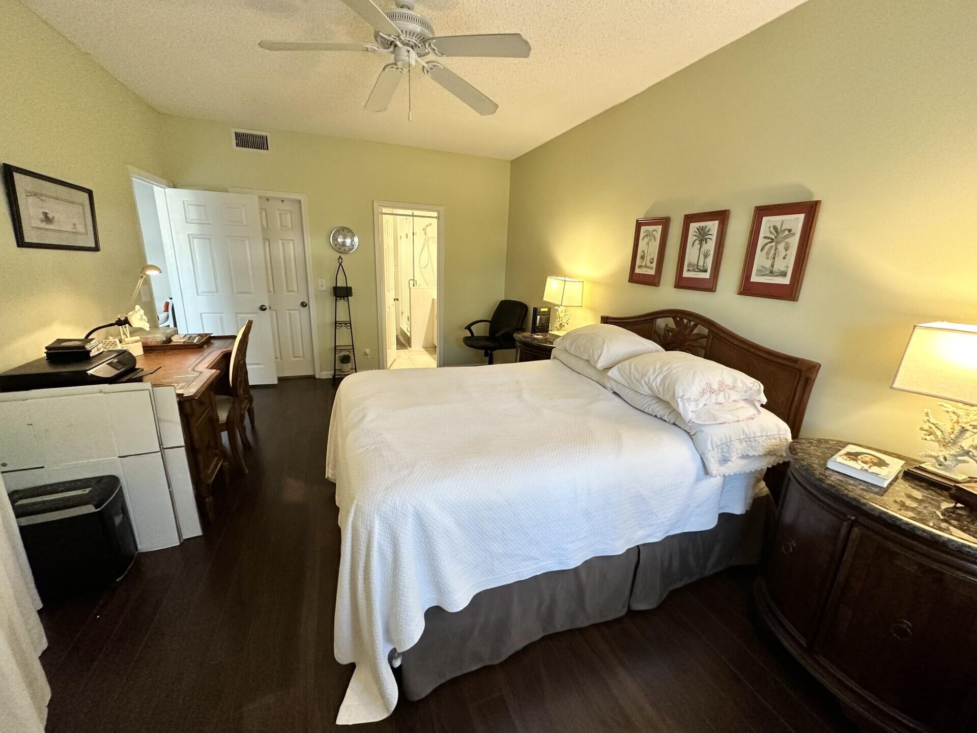 MEADOWBROOK AT PGA CONDO - Residential