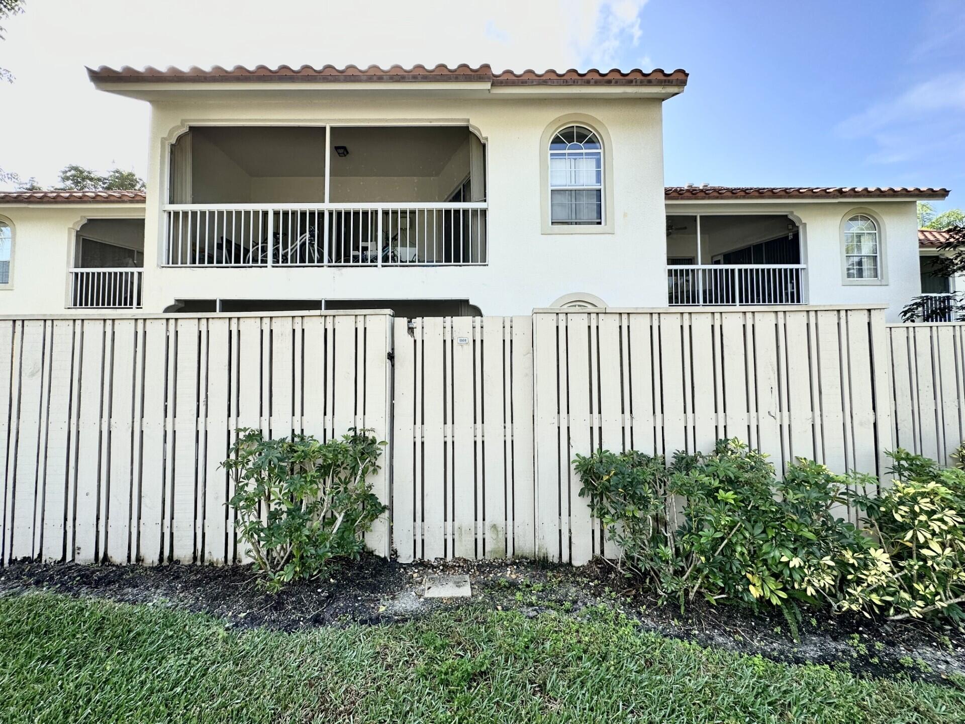 MEADOWBROOK AT PGA CONDO - Residential