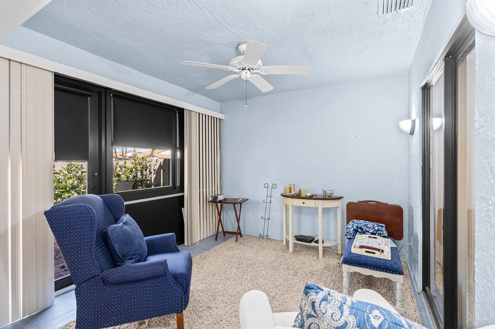 WHISPER WALK - Residential