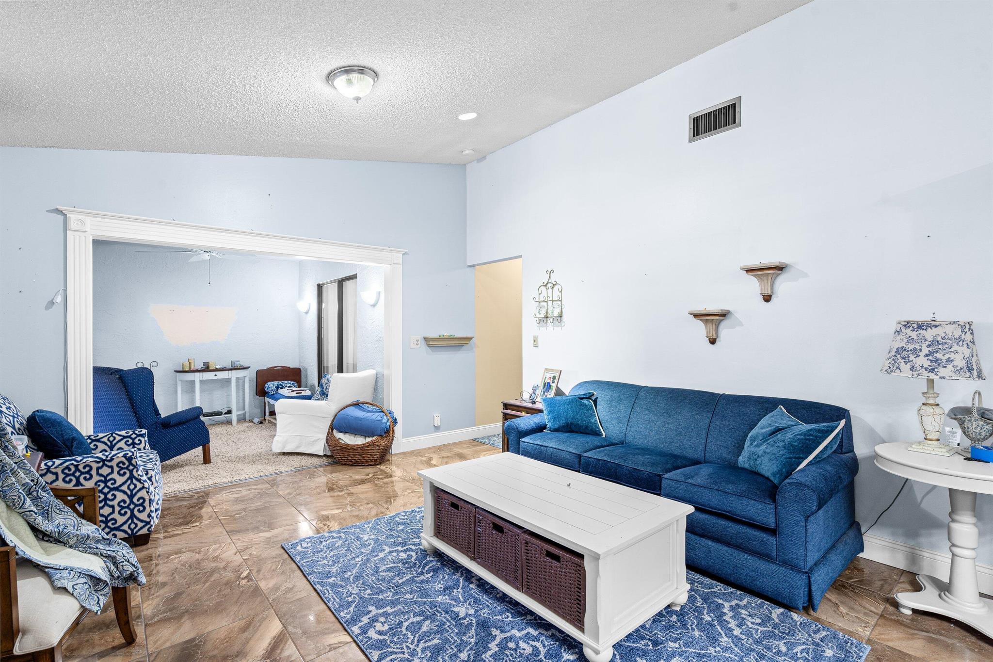 WHISPER WALK - Residential